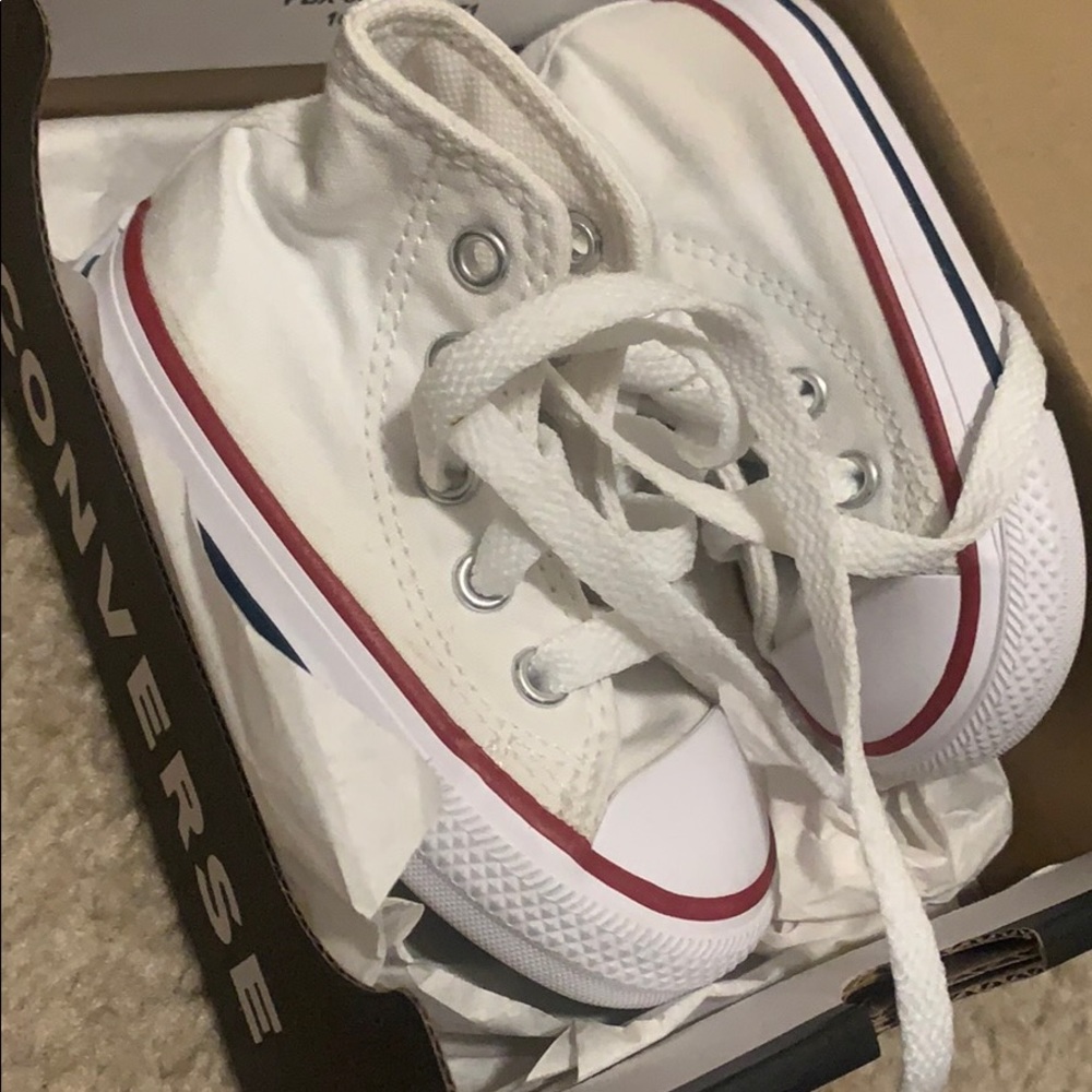 Baby converse size 4c